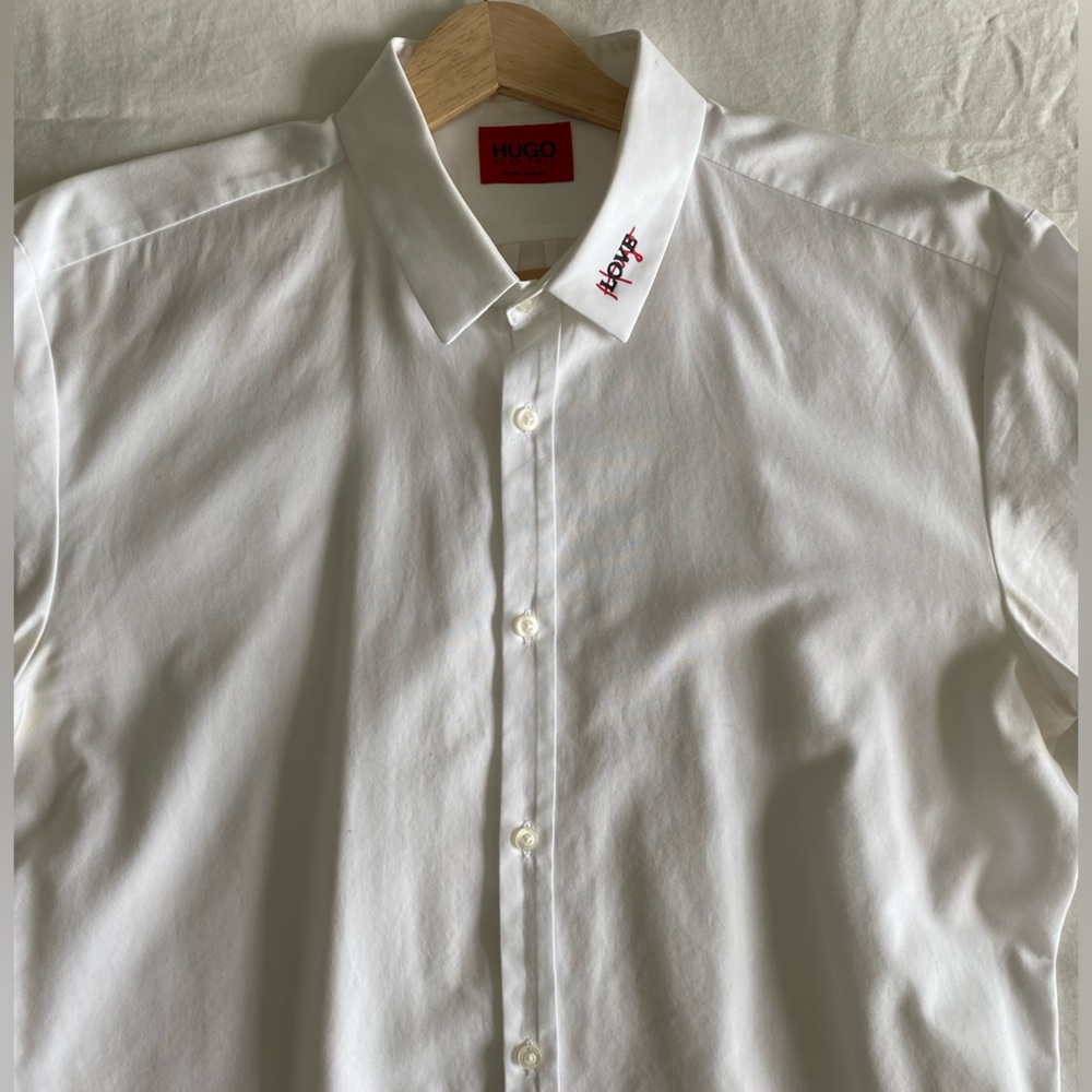 Hugo Boss βLoveβ Button up - Large